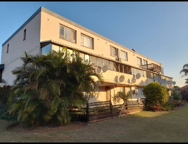 1.5 BEDROOM FLAT SOLD IN BLUFF